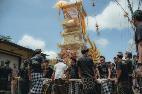 Photo Funeral procession
