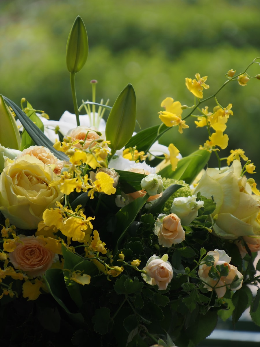 Photo "How to choose the right funeral flowers and decorations for a respectful tribute"