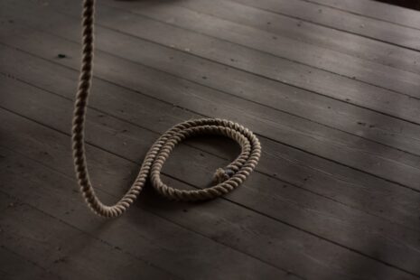 Photo dead person communication