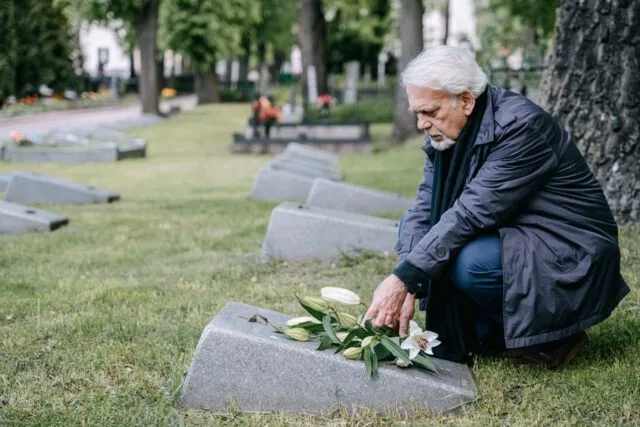 Cinci cazuri în care înmormântarea a ieșit din scenariu și ce s-a învățat