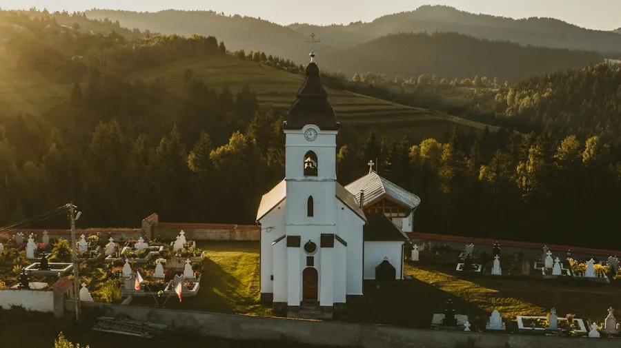 Photo Romanian funeral traditions