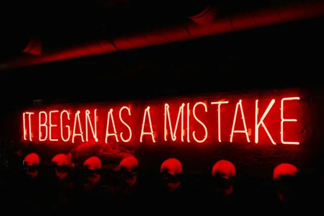 Photo condolence mistakes etiquette