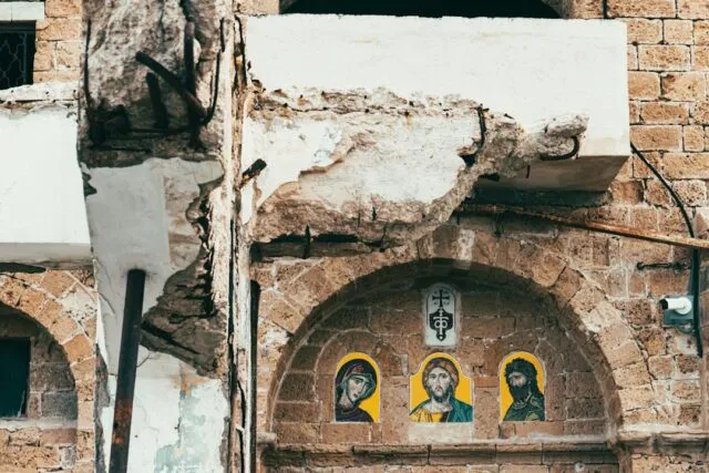 Photo Orthodox Christian traditions mistakes