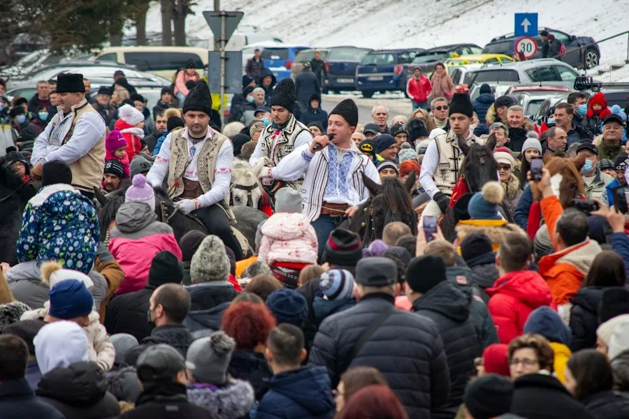 Romanian funeral traditions analysis